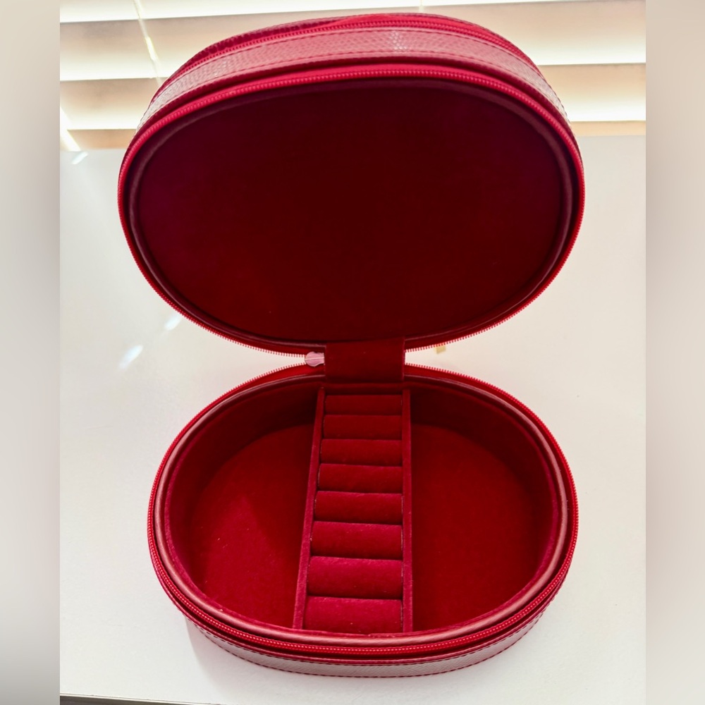 Two-Level Leather Jewelry Box, Red Lizard - Picture 11 of 12